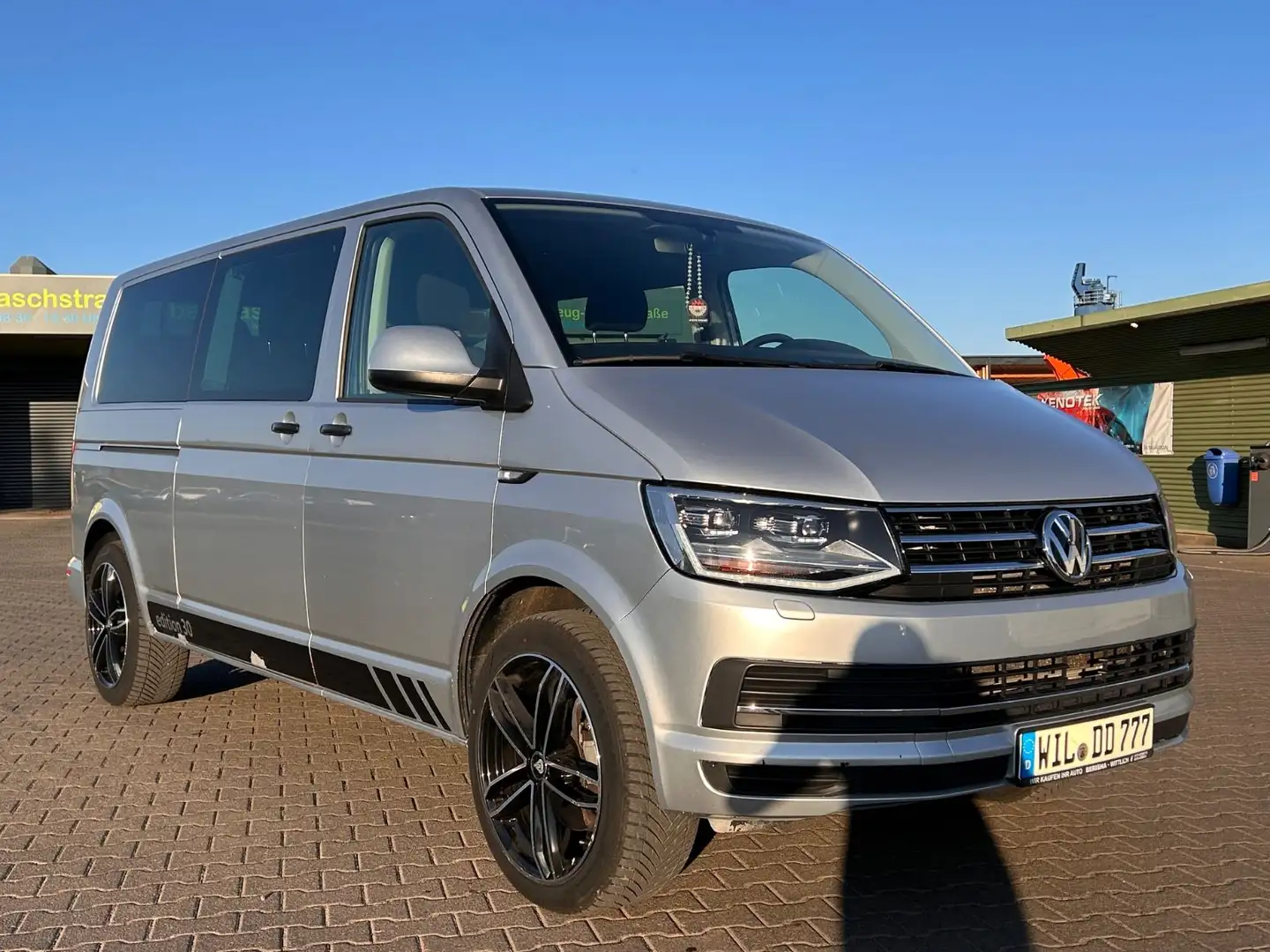 Volkswagen T6 Caravelle T6 Lang Dsg Xenon Standh Neueteile 20.000 euro Gris - 1