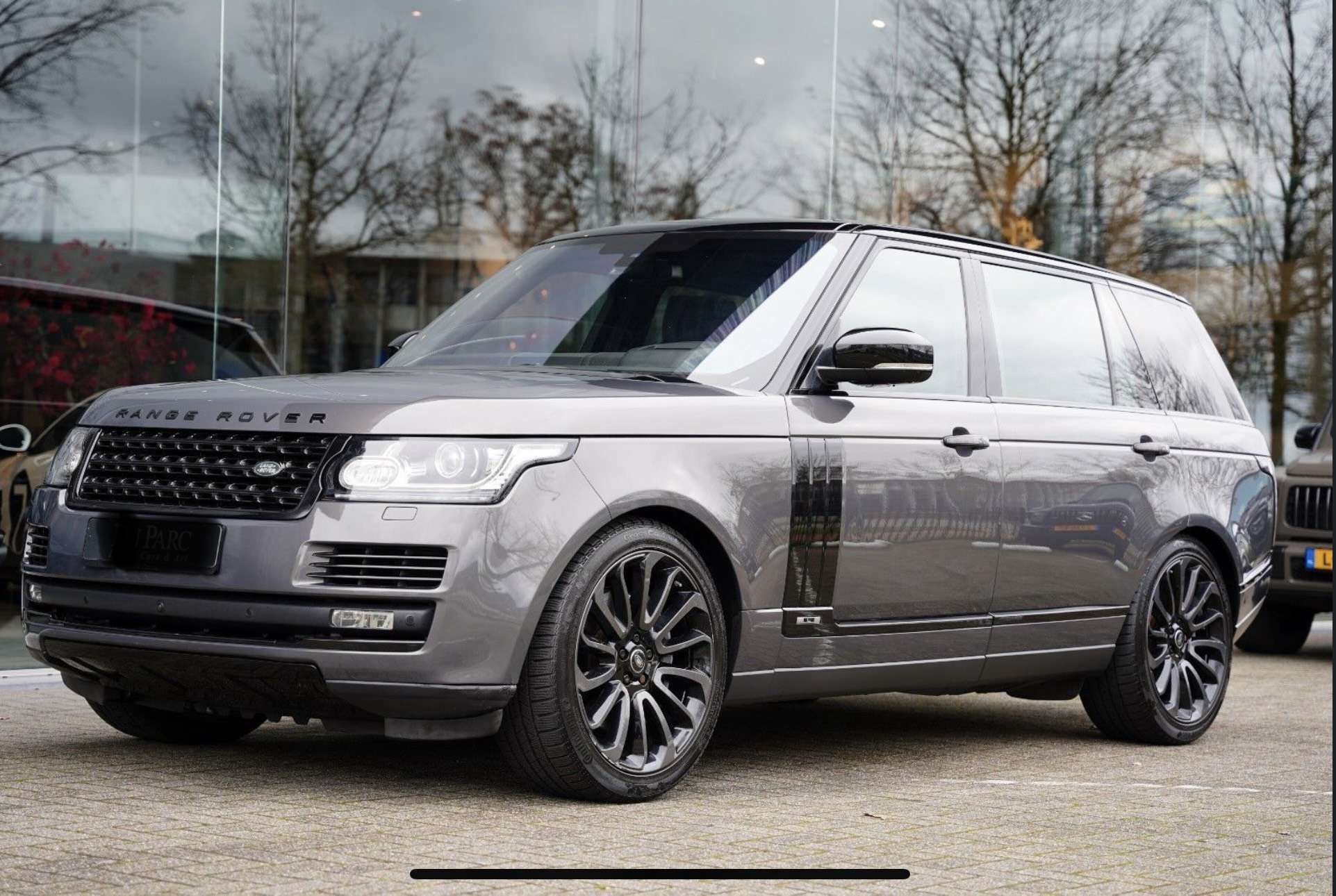 Second hand Land Rover Range Rover 5.0