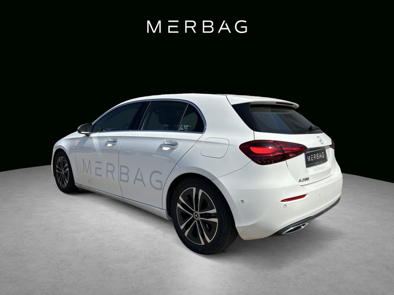 Mercedes-Benz A 200 Kompaktlimousine Progressive Panorama Mult — photo 5