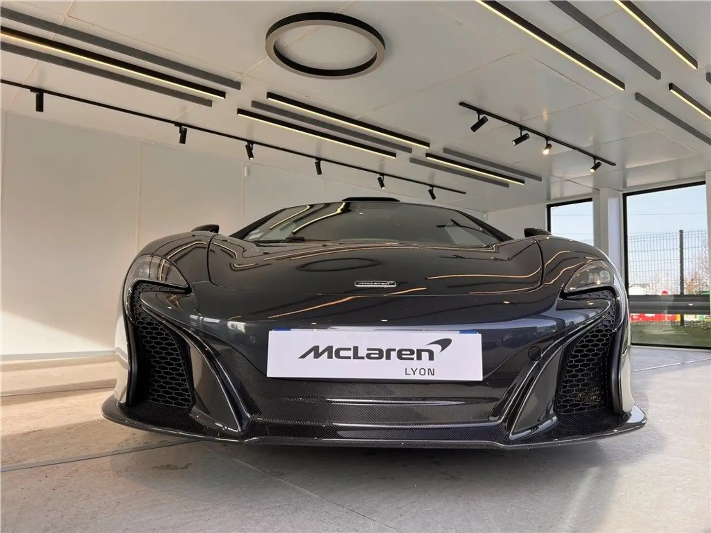 McLaren 650S Coupe 1 OFF 50 V8 3.8 650 CH Grau - 2