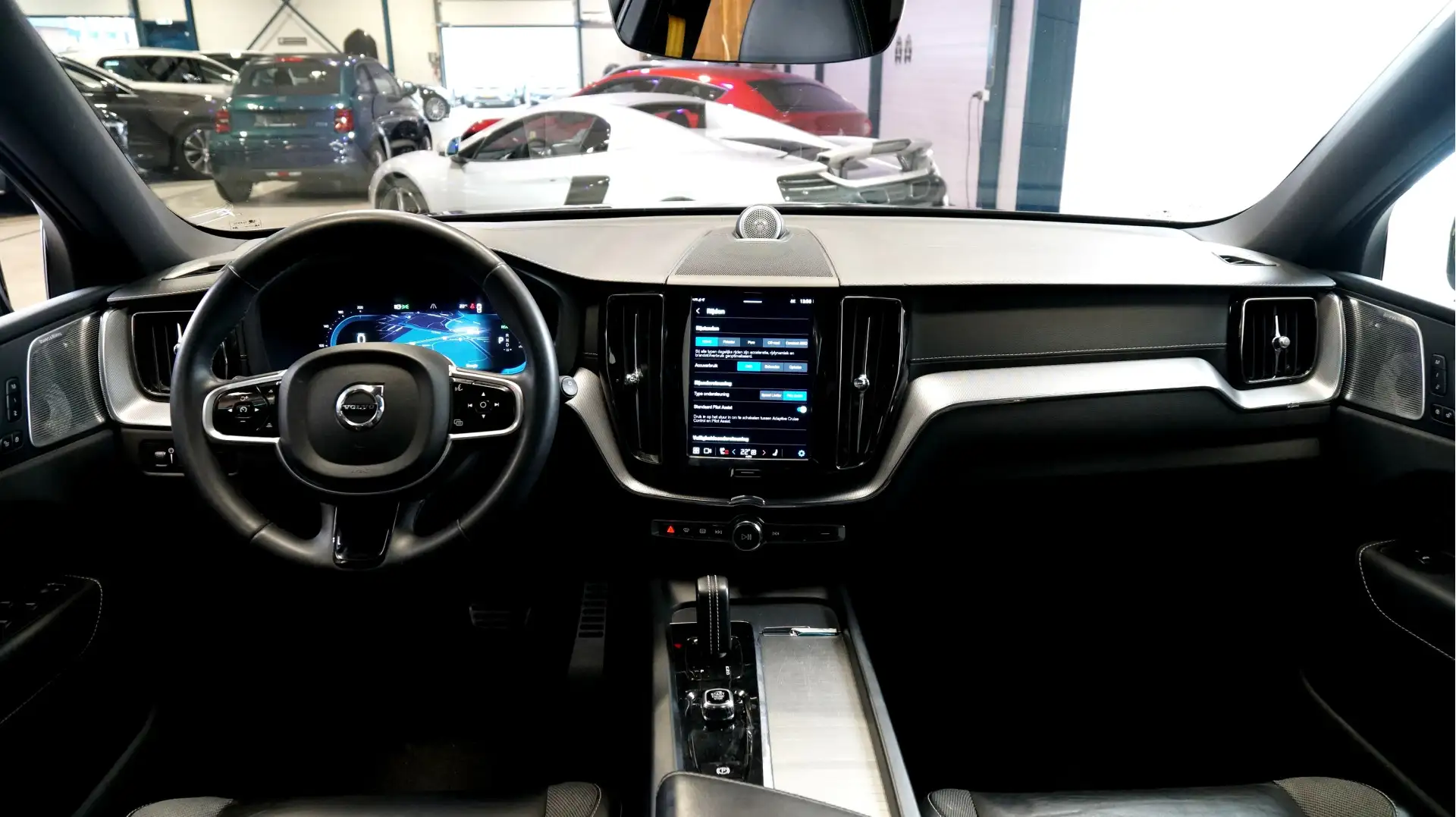 Volvo XC60 2.0 T8 AWD Polestar Engineered 299kW/407pk Aut8 MY Nero - 2