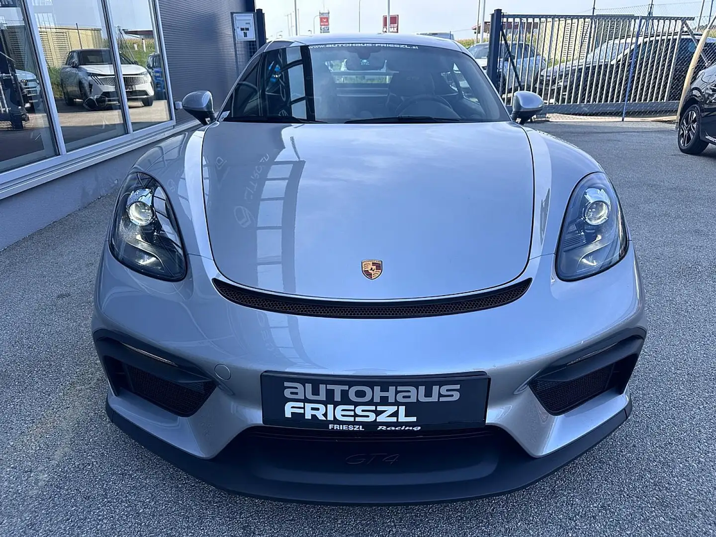 Porsche 718 Cayman GT4 HANDSCHALTER, VOLLSCHALENSITZE Argento - 2