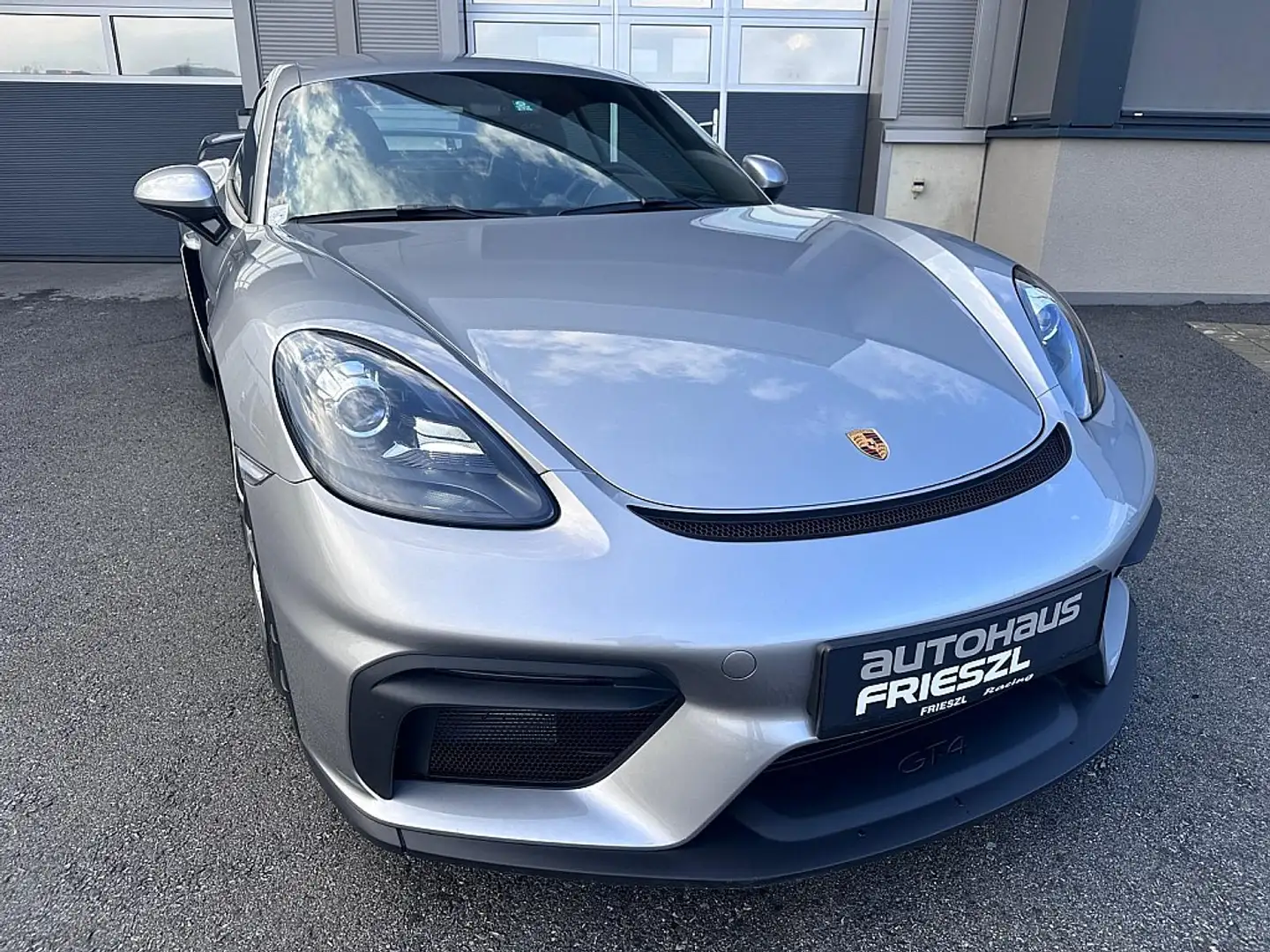 Porsche Cayman 718 Cayman GT4 Argent - 1