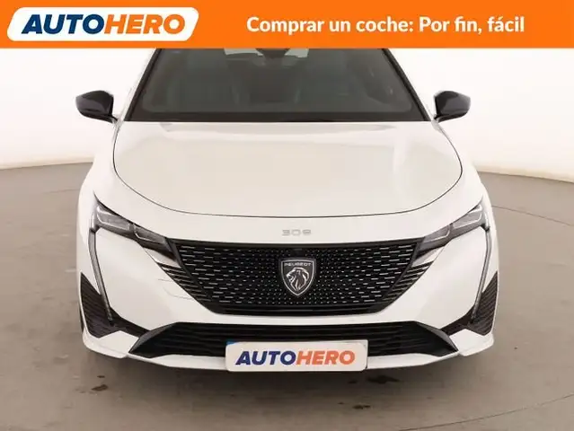 Peugeot 308 view 9