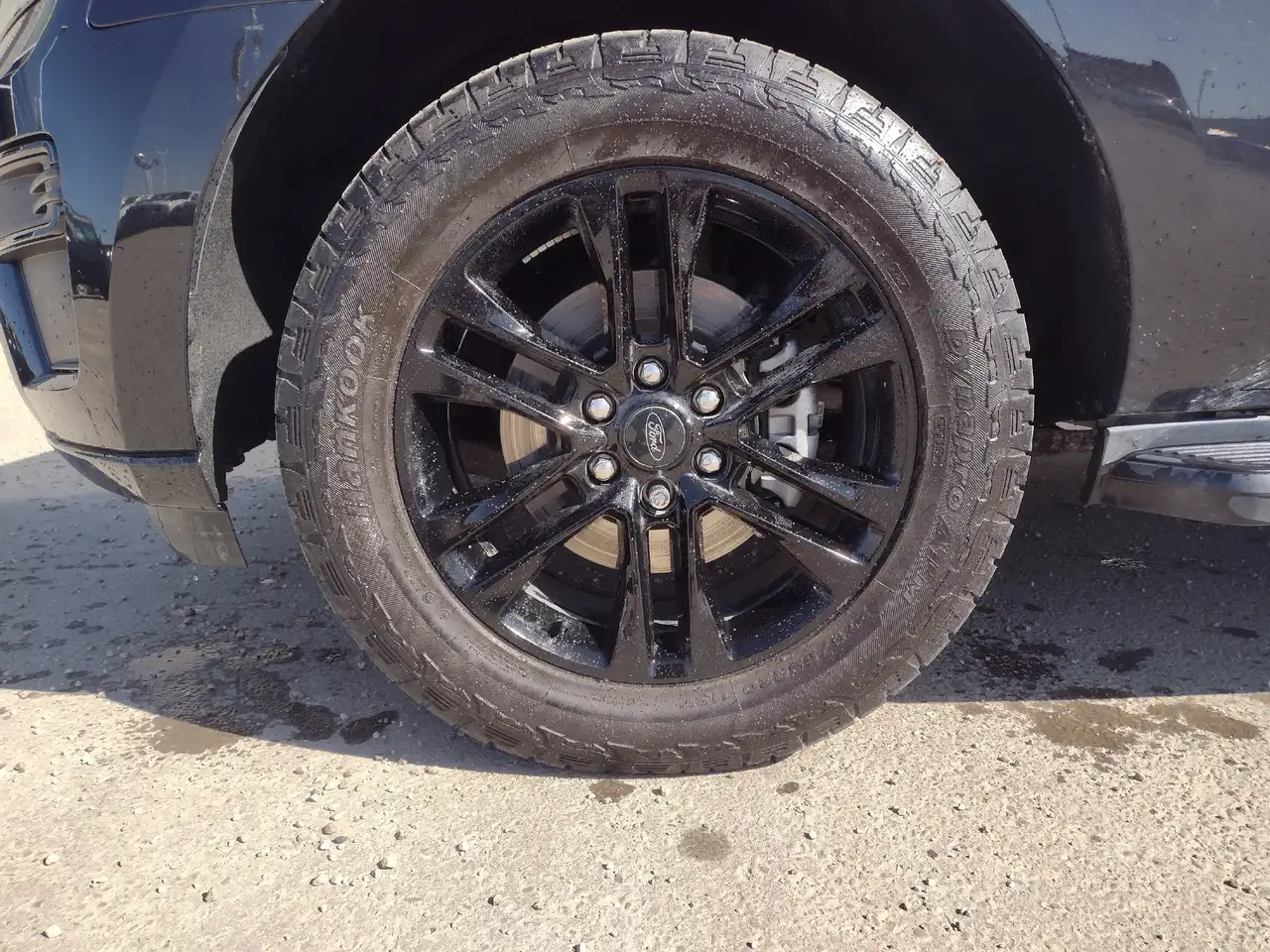 Ford Expedition снимка Ford Expedition