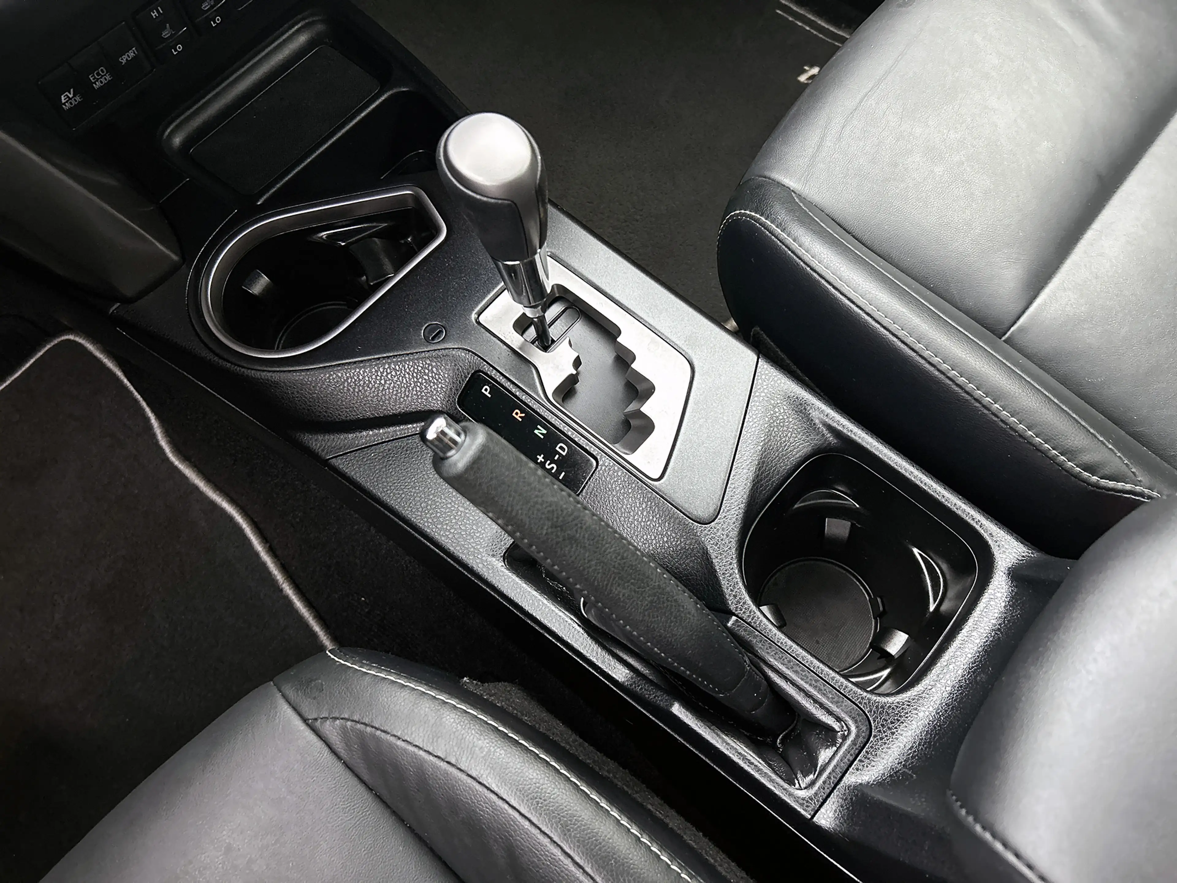 Toyota RAV 4 2.5 Hybrid AWD Executive Business | Elektrisch sch — photo 11