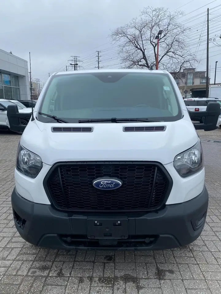 Ford Transit снимка Ford Transit