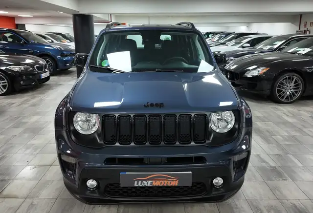 Jeep Renegade view 2