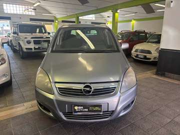 Zafira 1.7 cdti Cosmo 125cv  7 POSTI