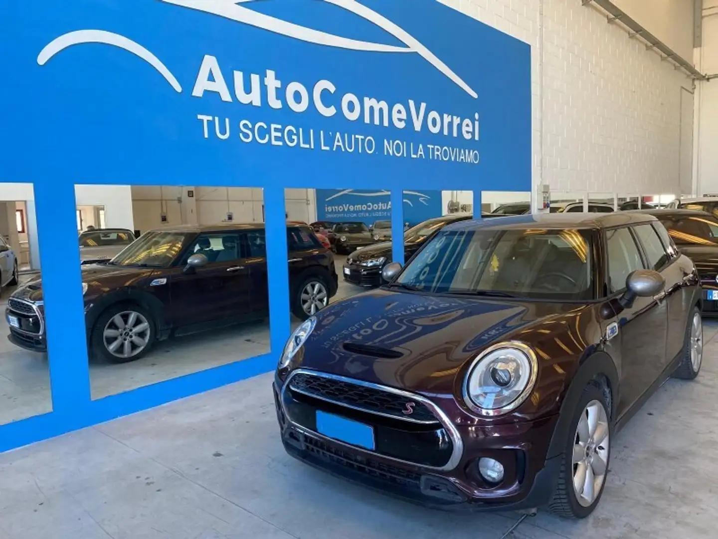 MINI Cooper SD Clubman Mini 2.0 Cooper SD Hype Clubman Бежевий - 1