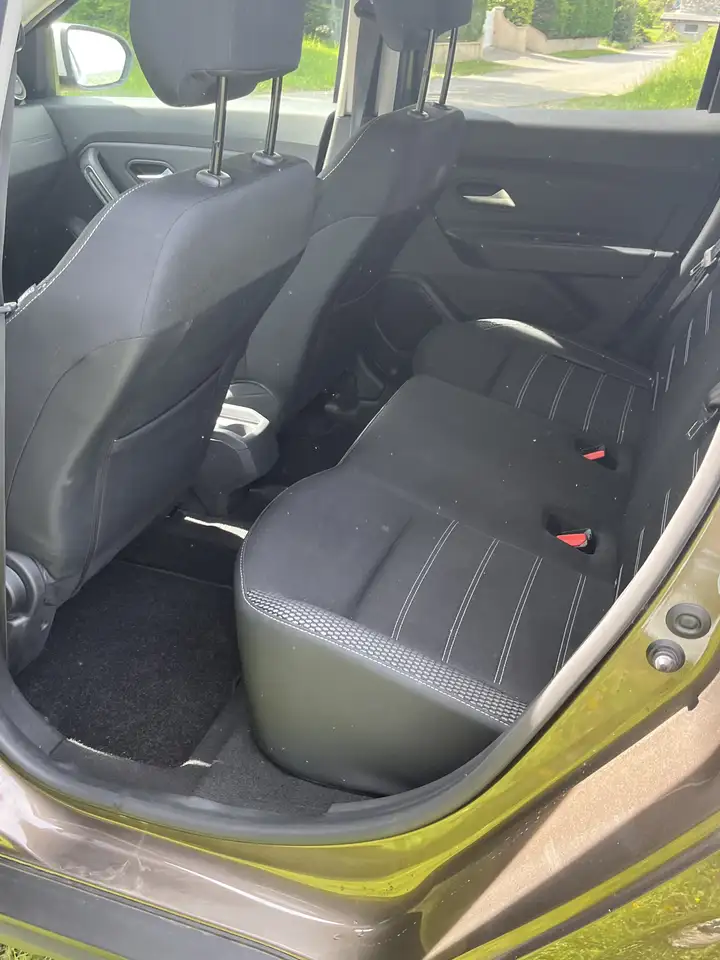 Dacia Duster — photo 9
