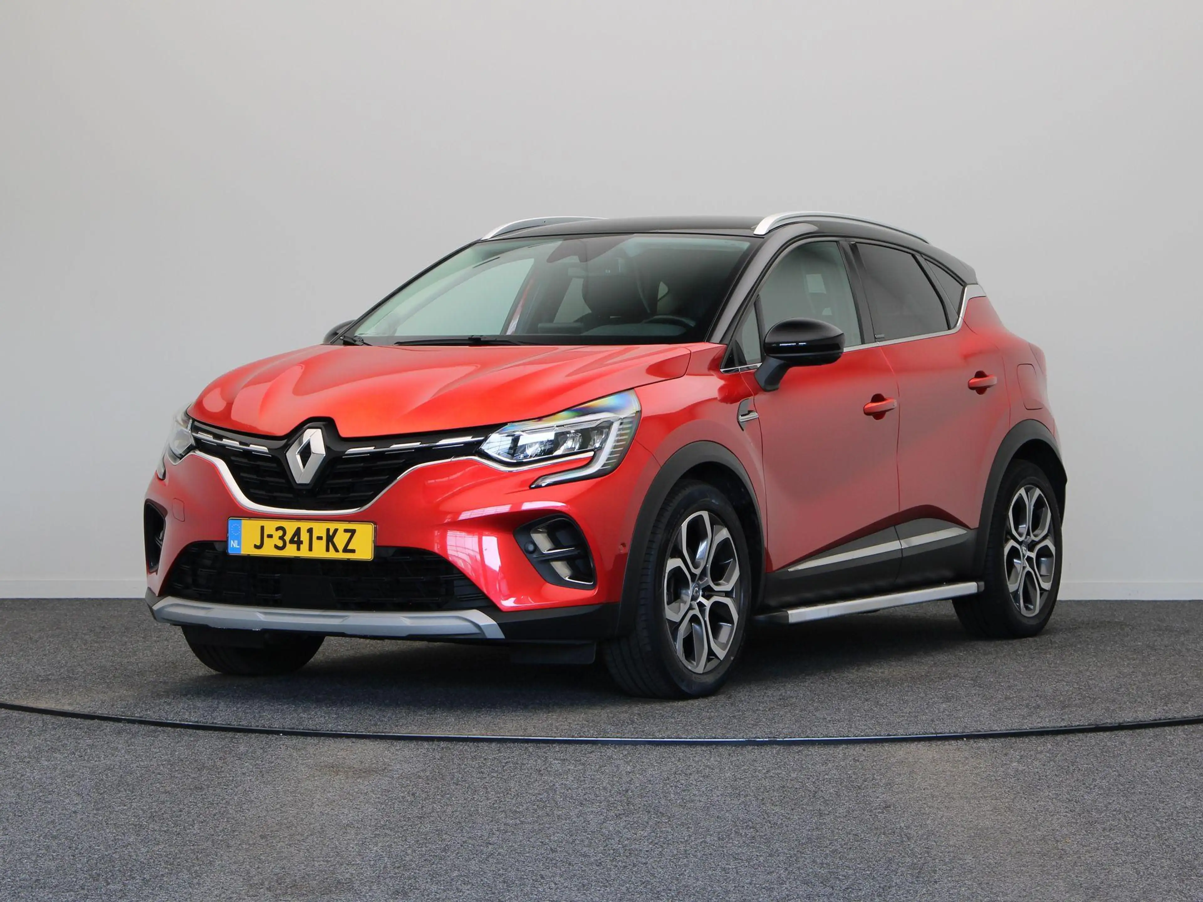 Renault Captur 1.6 E-Tech Plug-in Hybrid 160 Intens | 89% SOH | T — photo 11