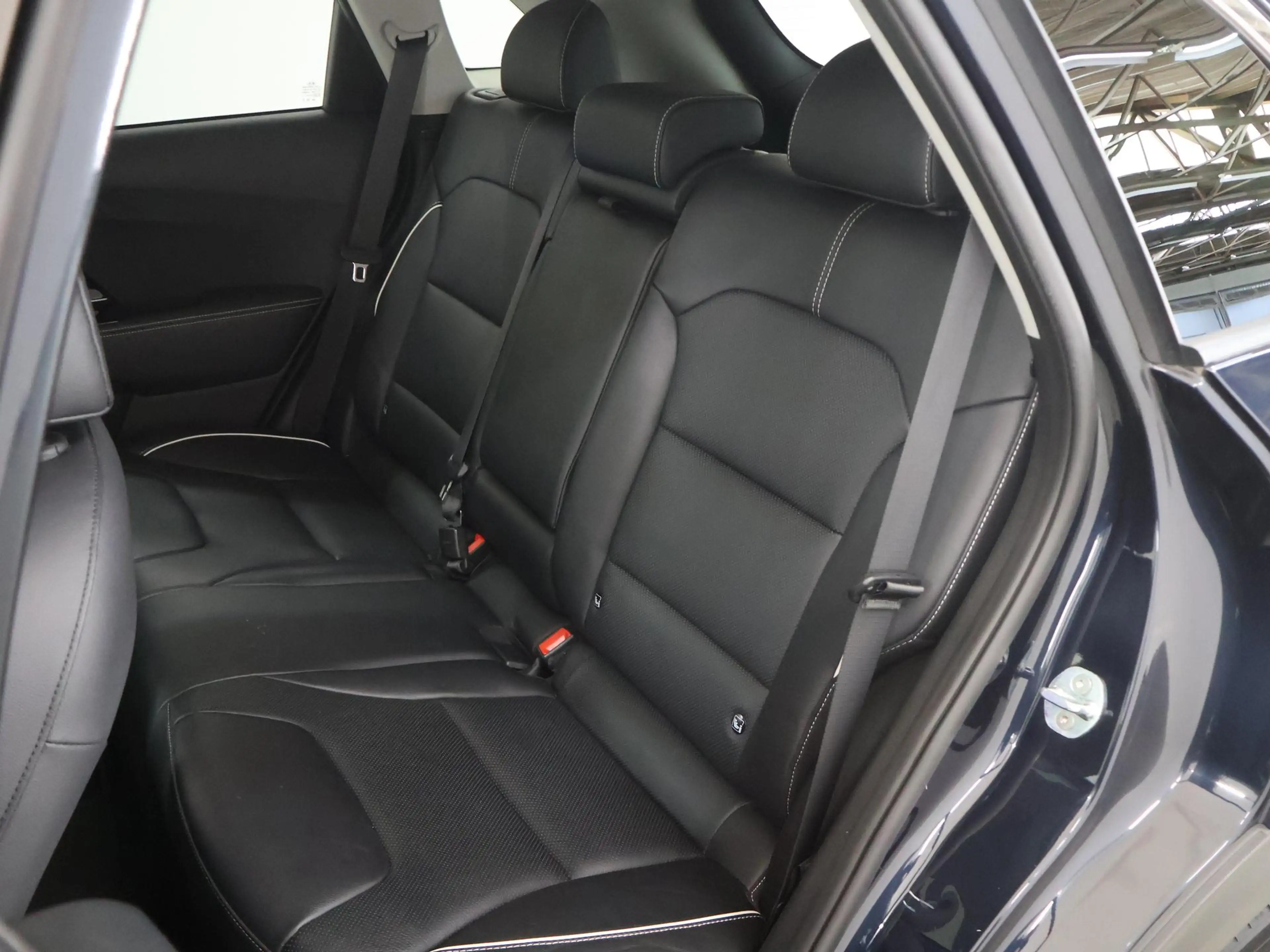 Kia e-Niro ExecutiveLine 64 kWh | SOH 94% | Schuif/Kanteldak — photo 12