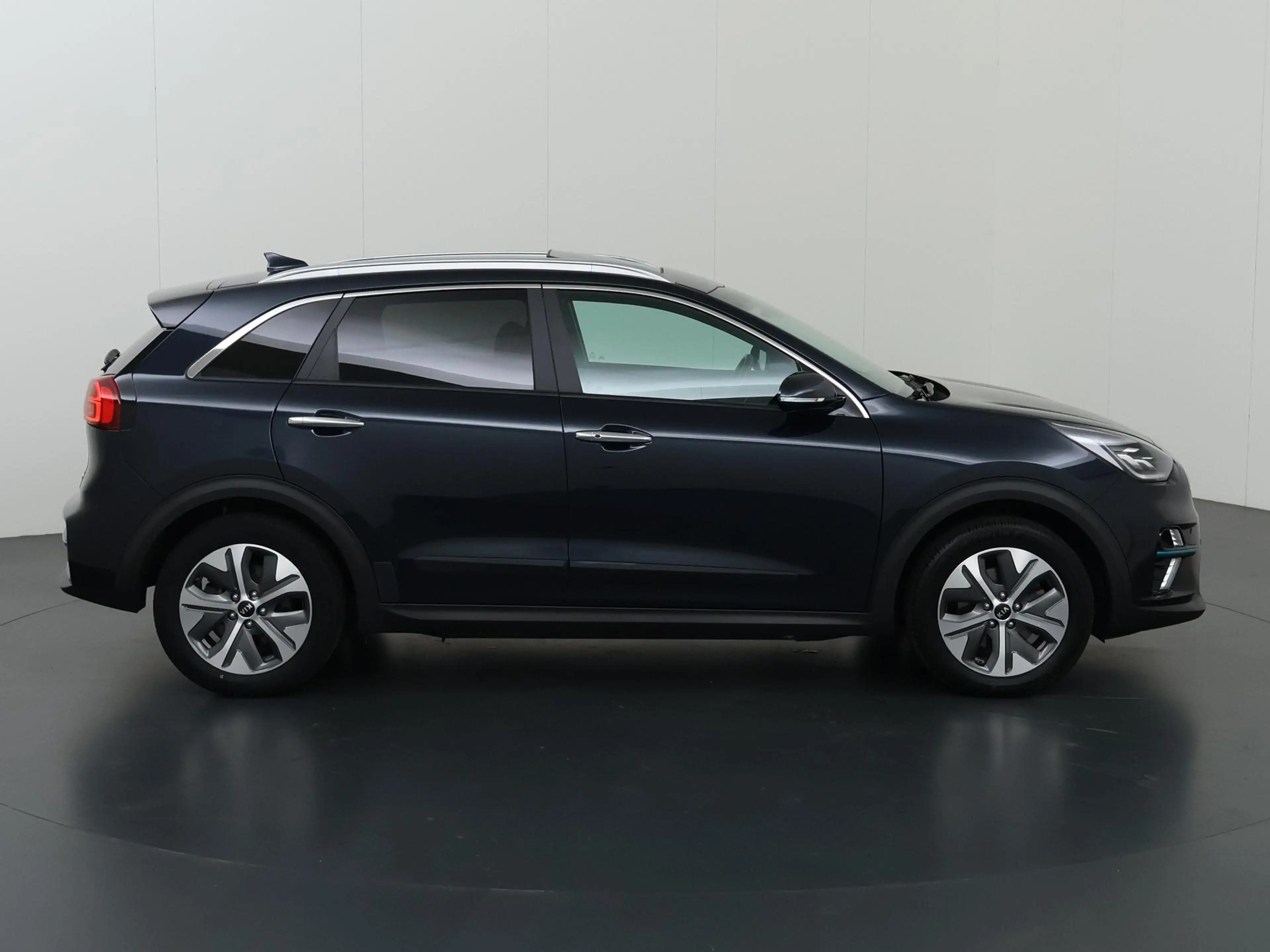 Kia e-Niro ExecutiveLine 64 kWh | SOH 94% | Schuif/Kanteldak — photo 6