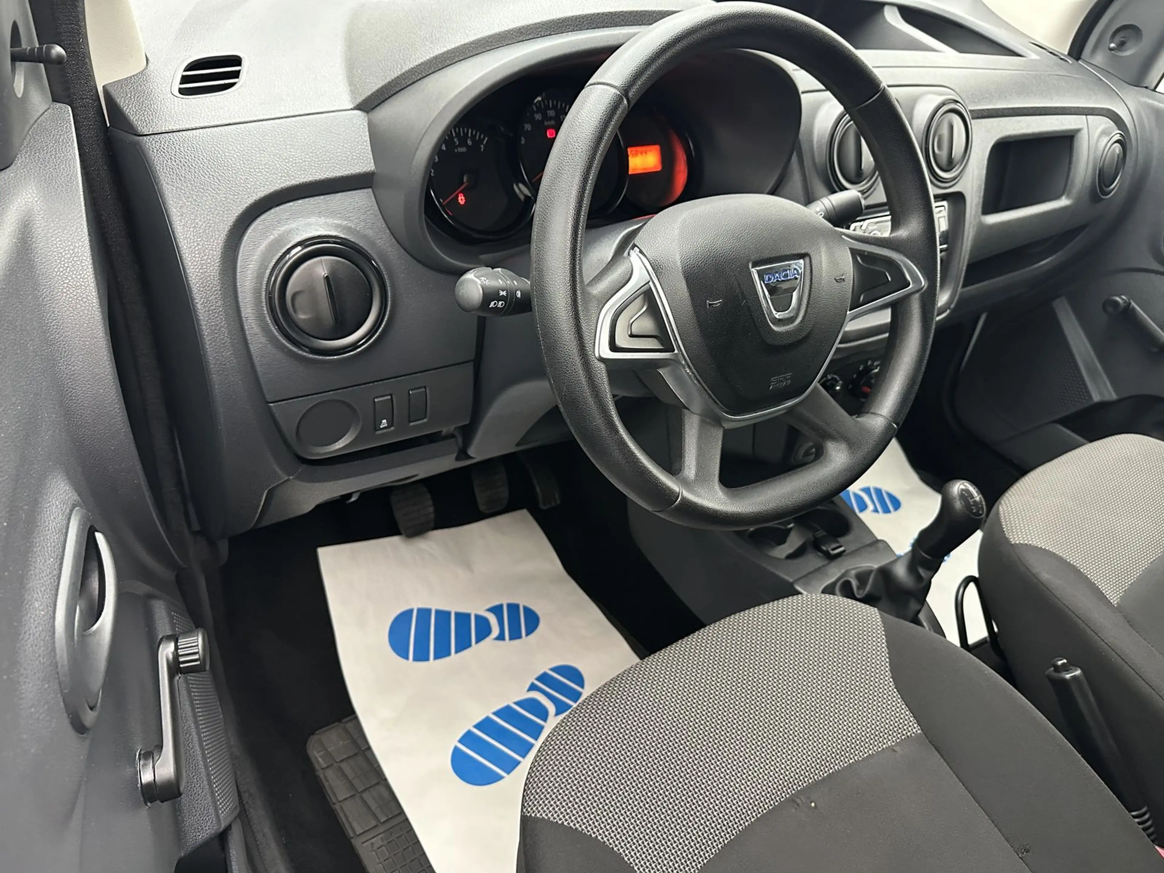 Dacia Dokker Access "1 HAND-PDC-WENIG KM-TÜV NEU" — photo 12