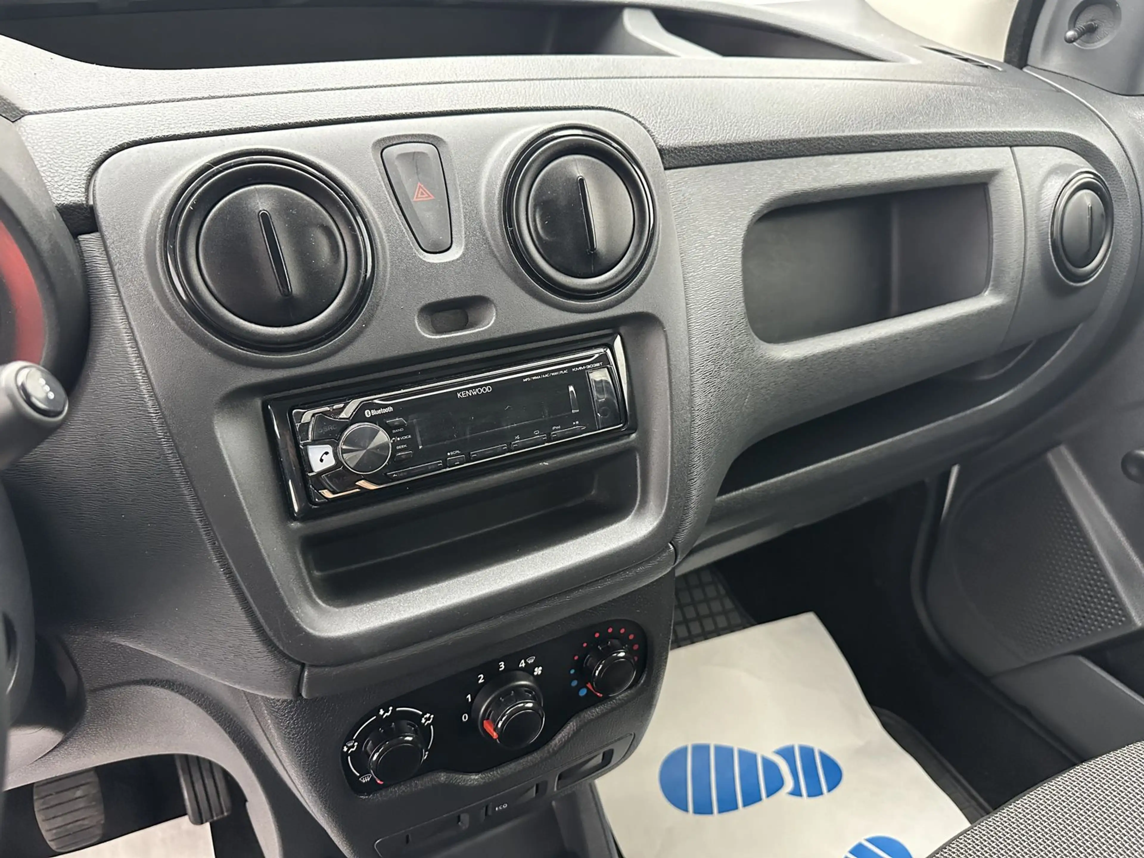 Dacia Dokker Access "1 HAND-PDC-WENIG KM-TÜV NEU" — photo 15