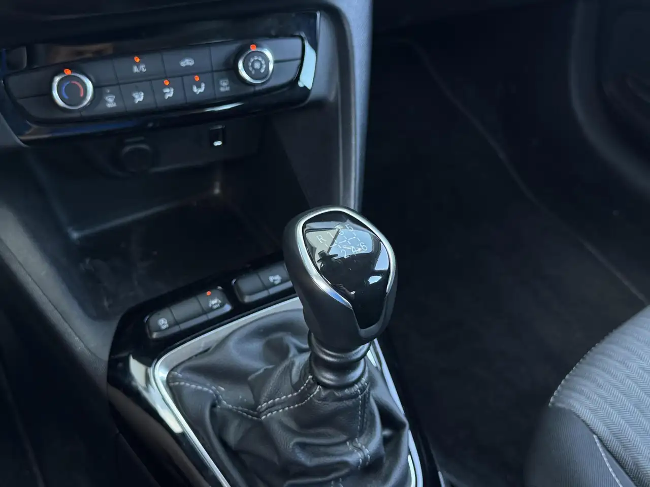 Opel Corsa 1.2 Edition Carplay Cruise DAB Airco Sen, миниатюра 16
