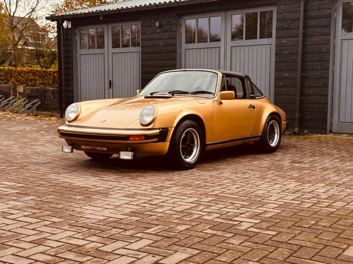 Porsche 911 Targa 1979 Auriu - 2