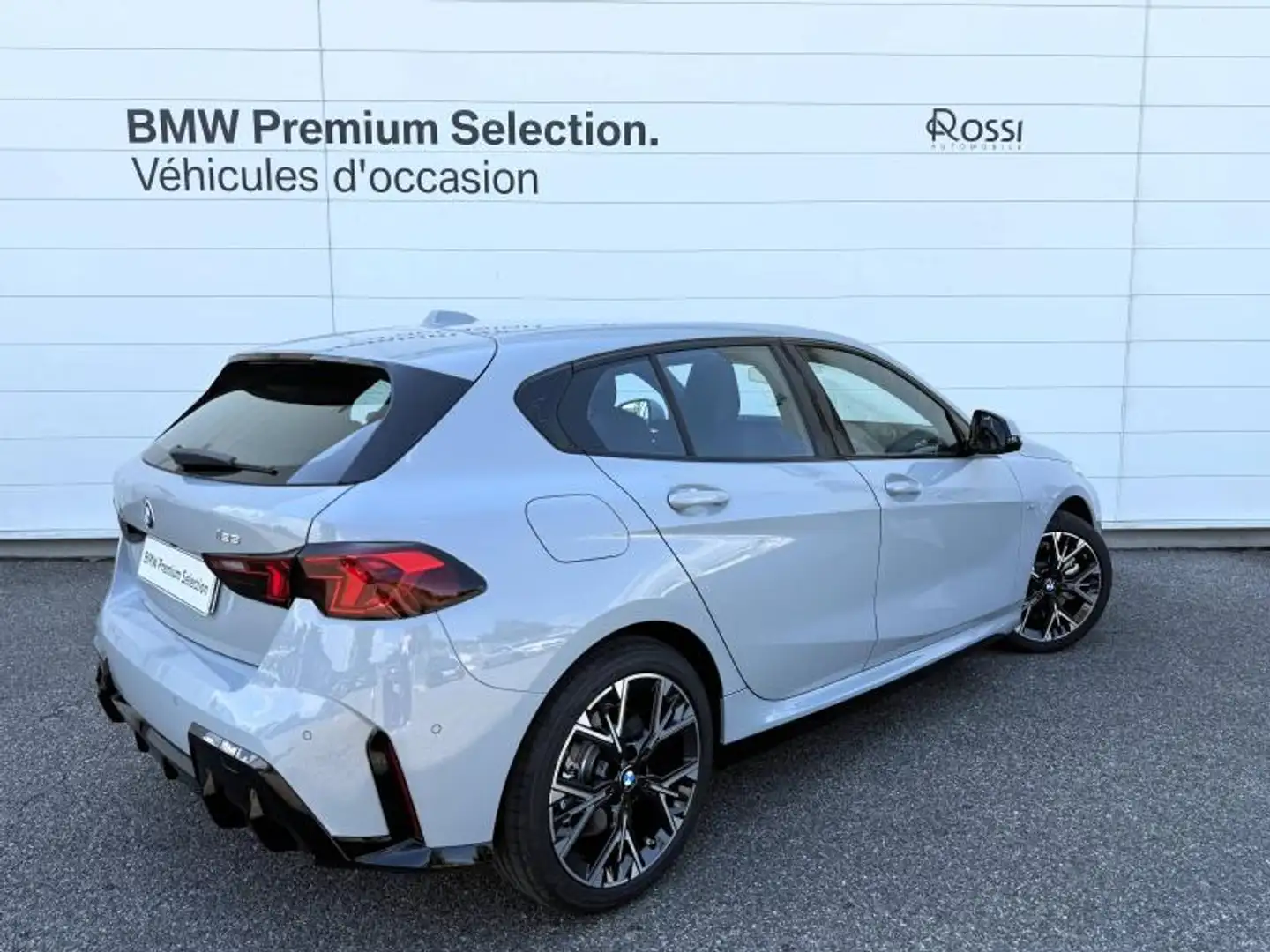BMW 123 123 xDriveA 218ch M Sport DKG7 Gris - 2