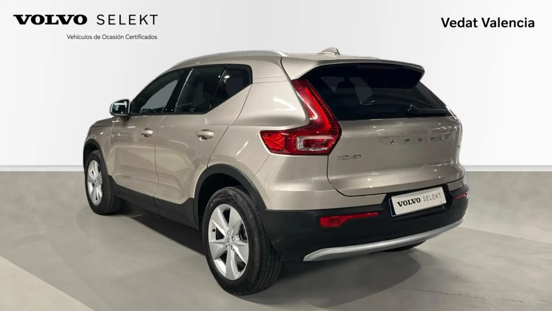 Volvo XC40 2.0 B3 CORE AUTO 163 5P Gris - 2