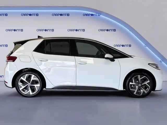 Volkswagen Id.3 view 6