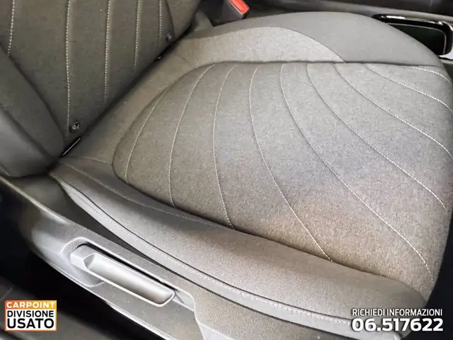 Volkswagen Id.3 view 9