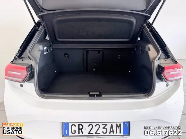 Volkswagen Id.3 view 13