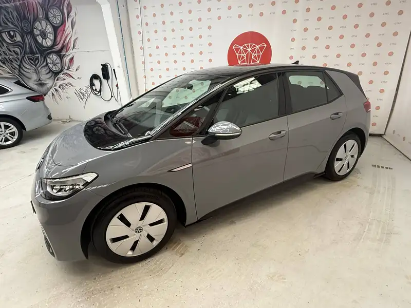 VOLKSWAGEN Id.3