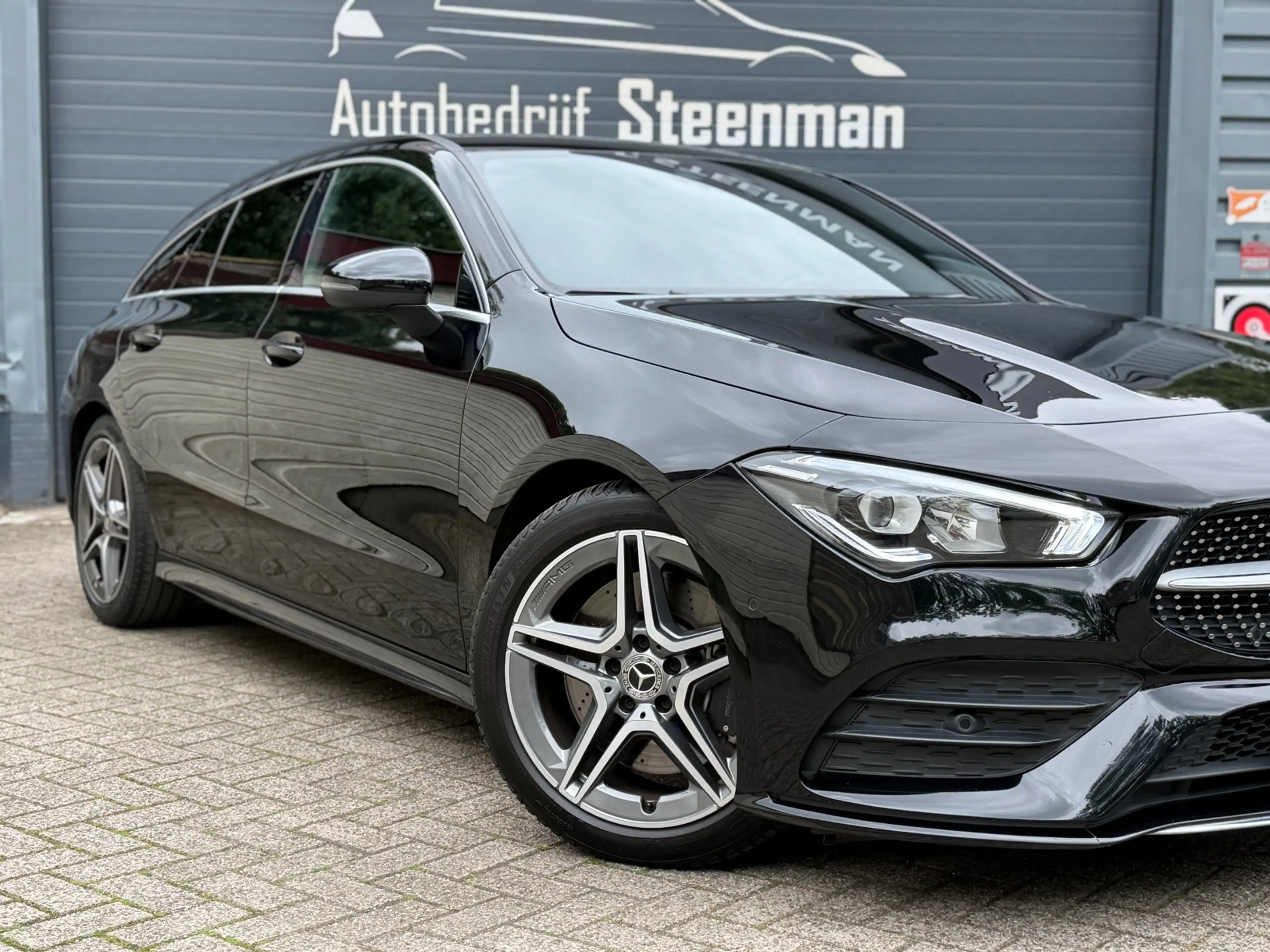 Mercedes-Benz CLA 220 Shooting Brake Advantage | Trh. — photo 7