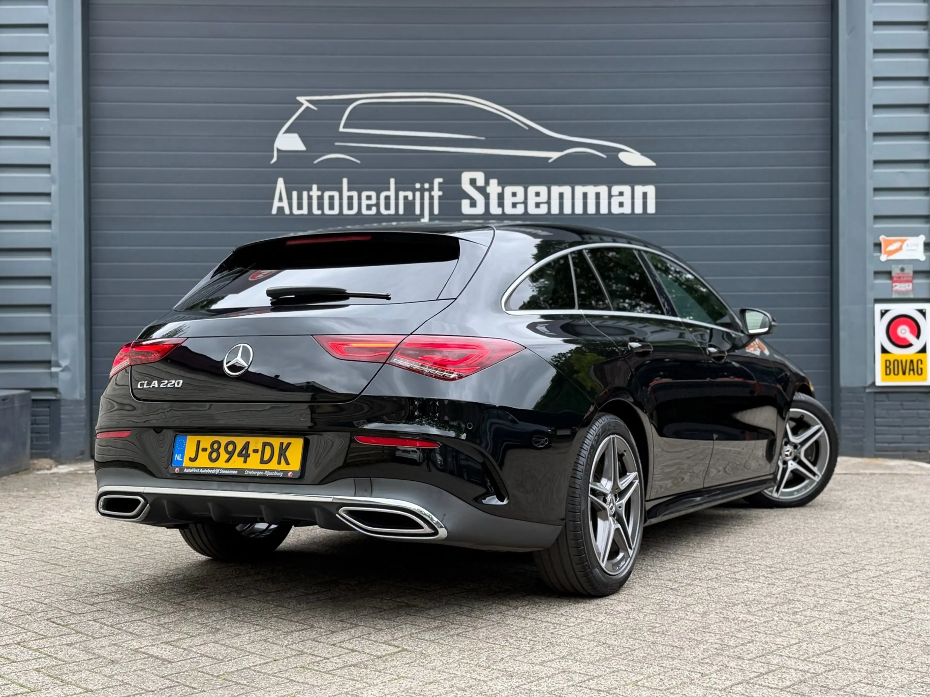 Mercedes-Benz CLA 220 Shooting Brake Advantage | Trh. — photo 2