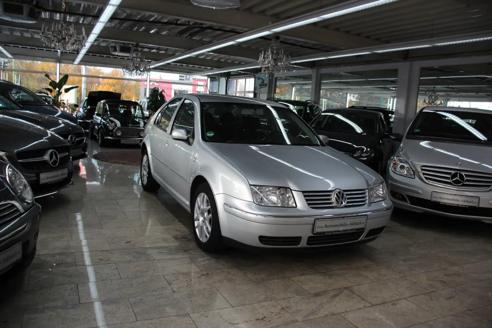 Volkswagen Bora 1.6 Special Grau - 2