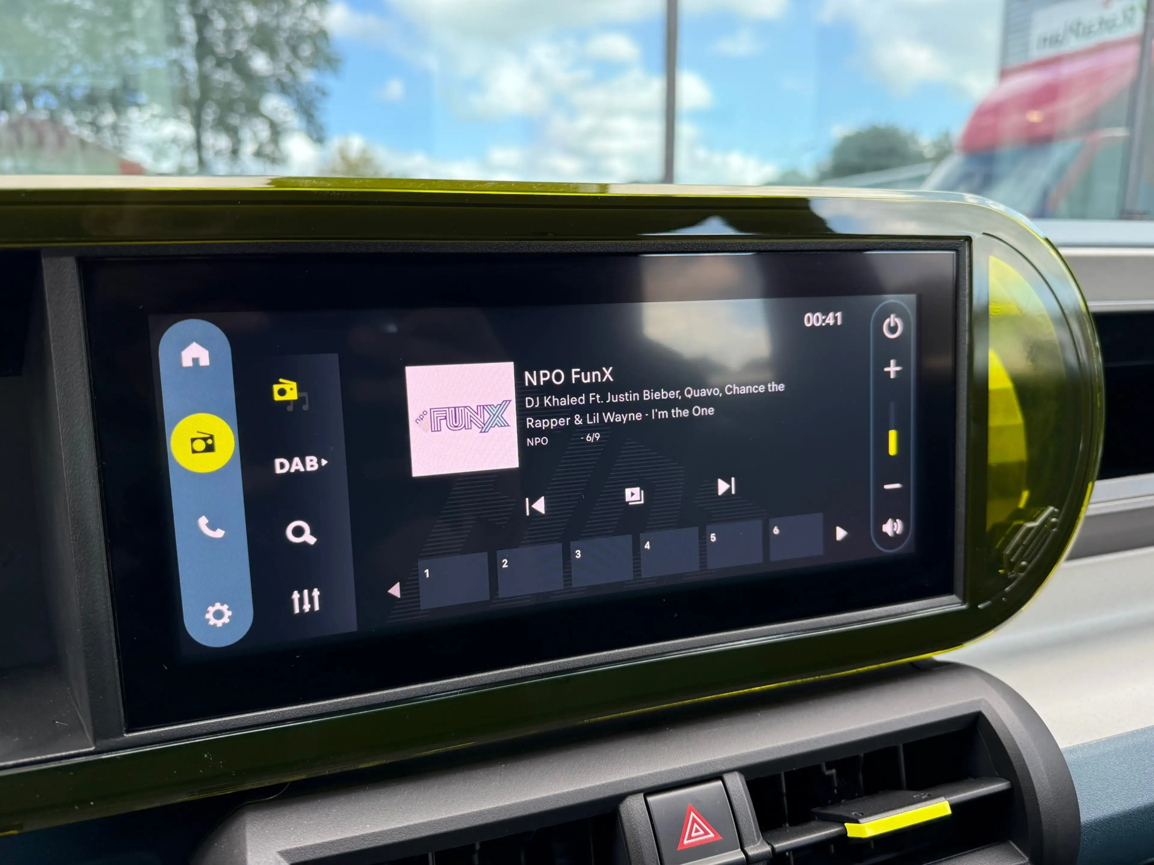 Fiat Grande Panda 1.2 Hybrid ICON - Automaat - Media - Airco - Nieuw — photo 22