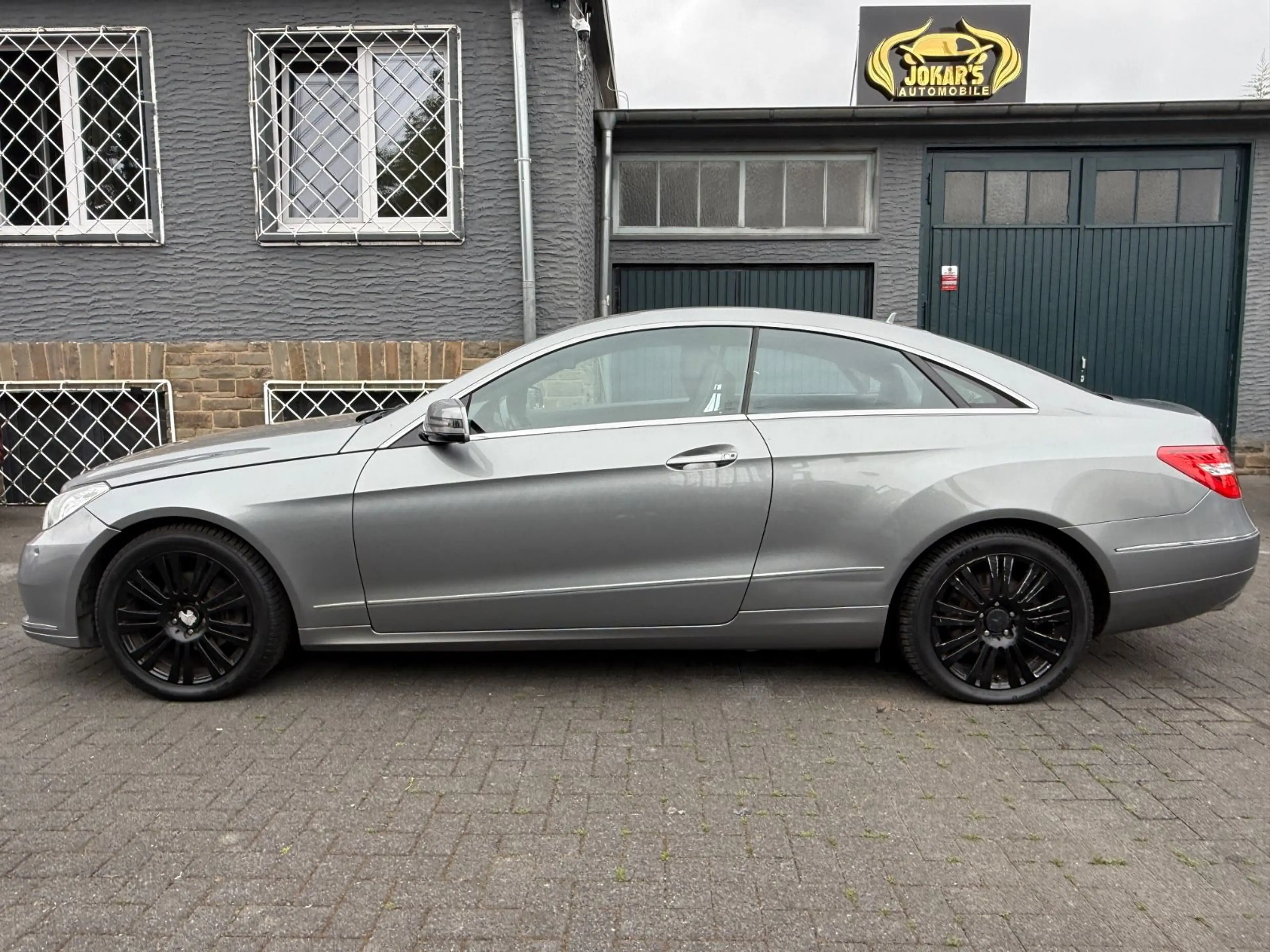 Mercedes-Benz E 200 Coupe CGI BlueEfficiency*Automat*GARANTIE — photo 8