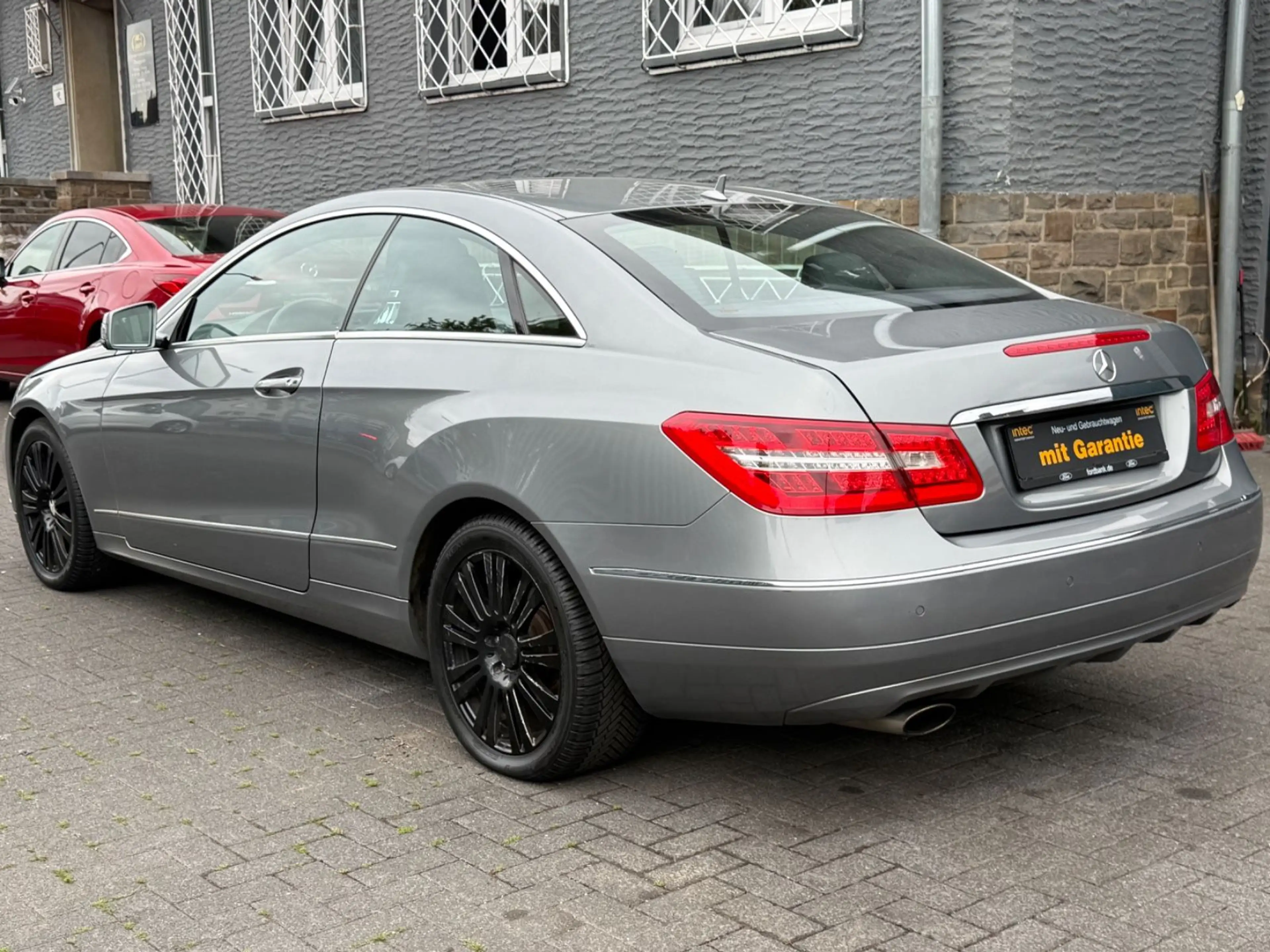 Mercedes-Benz E 200 Coupe CGI BlueEfficiency*Automat*GARANTIE — photo 7