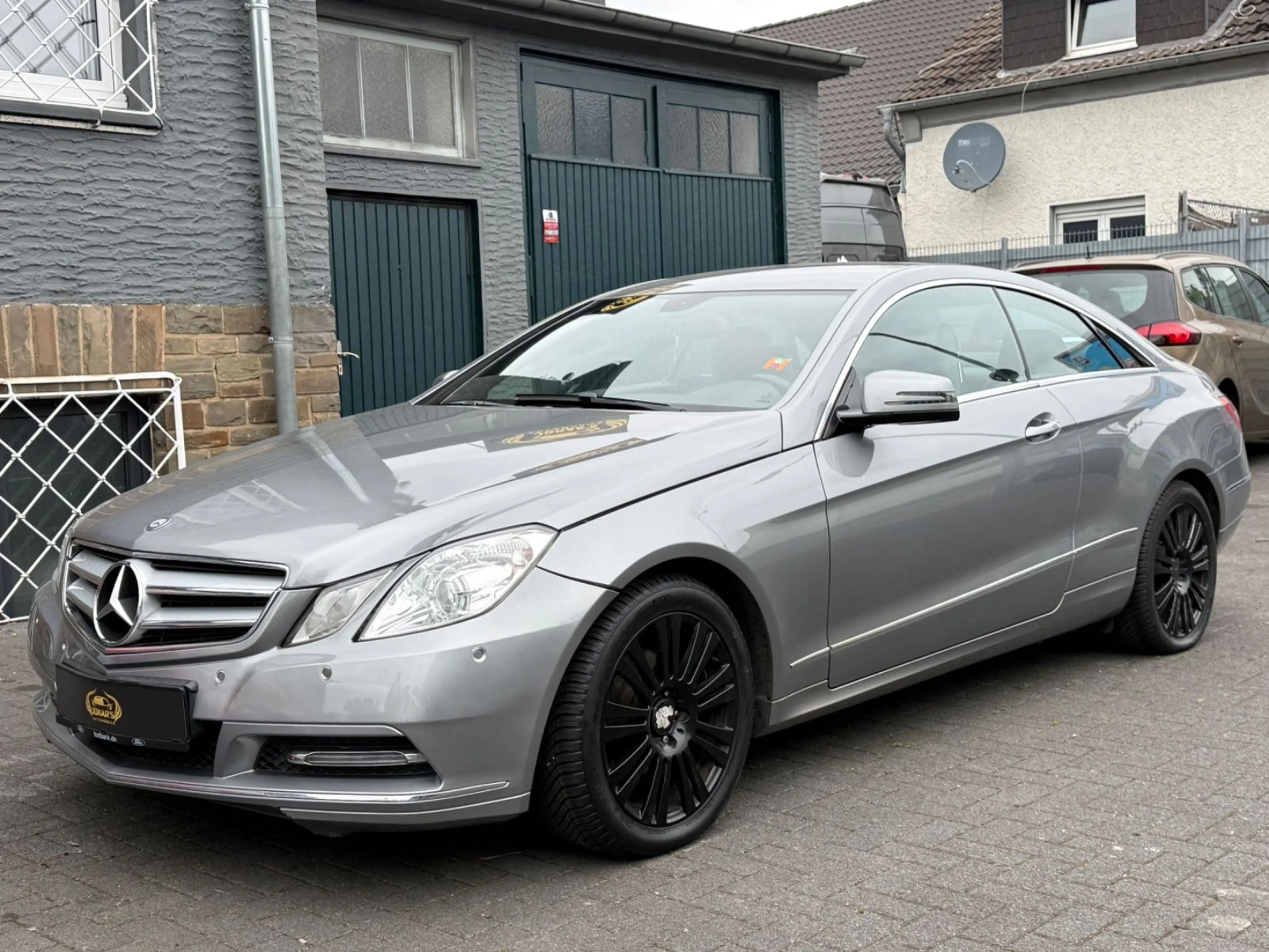 Mercedes-Benz E 200 Coupe CGI BlueEfficiency*Automat*GARANTIE