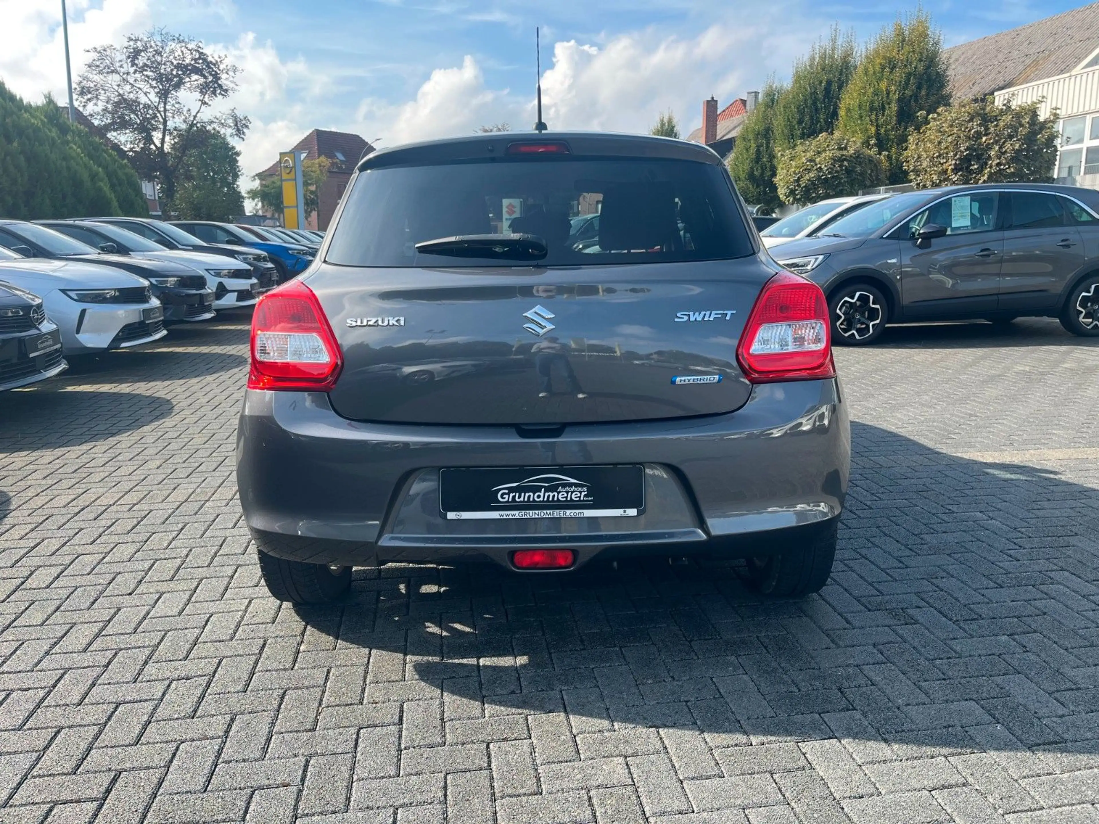Suzuki Swift Comfort Hybrid /Allwetter/Kamera/CarPlay — photo 5
