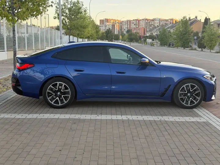 BMW Serie 4 2023, foto 5