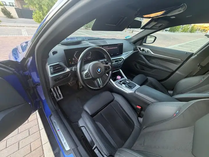BMW Serie 4 2023, foto 6