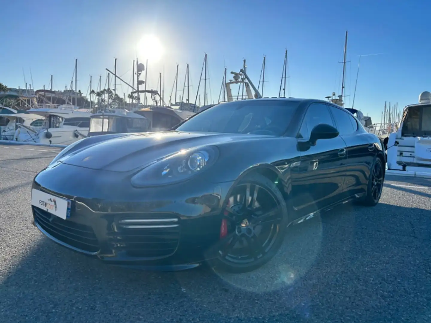 Porsche Panamera (970) GTS Noir - 1