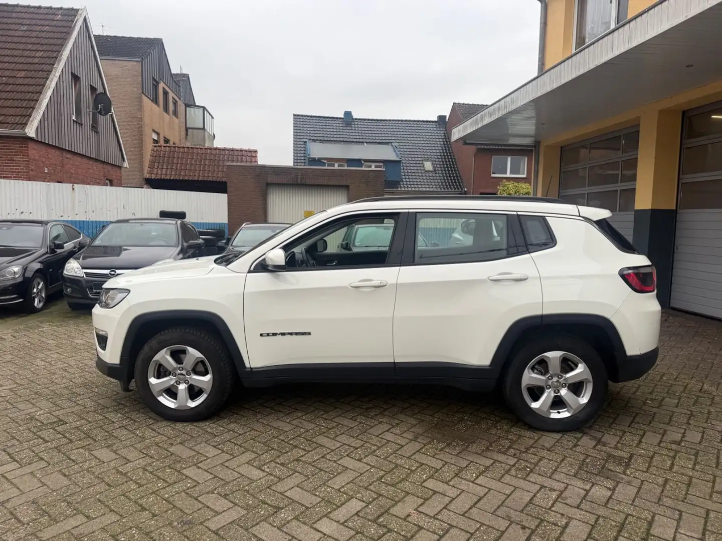 Jeep Compass Longitude FWD*LEDER*NAVI*KAMERA*** Weiß - 2