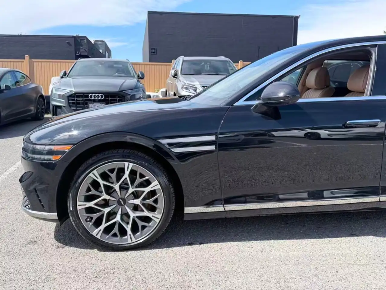 Genesis G90 снимка Genesis G90