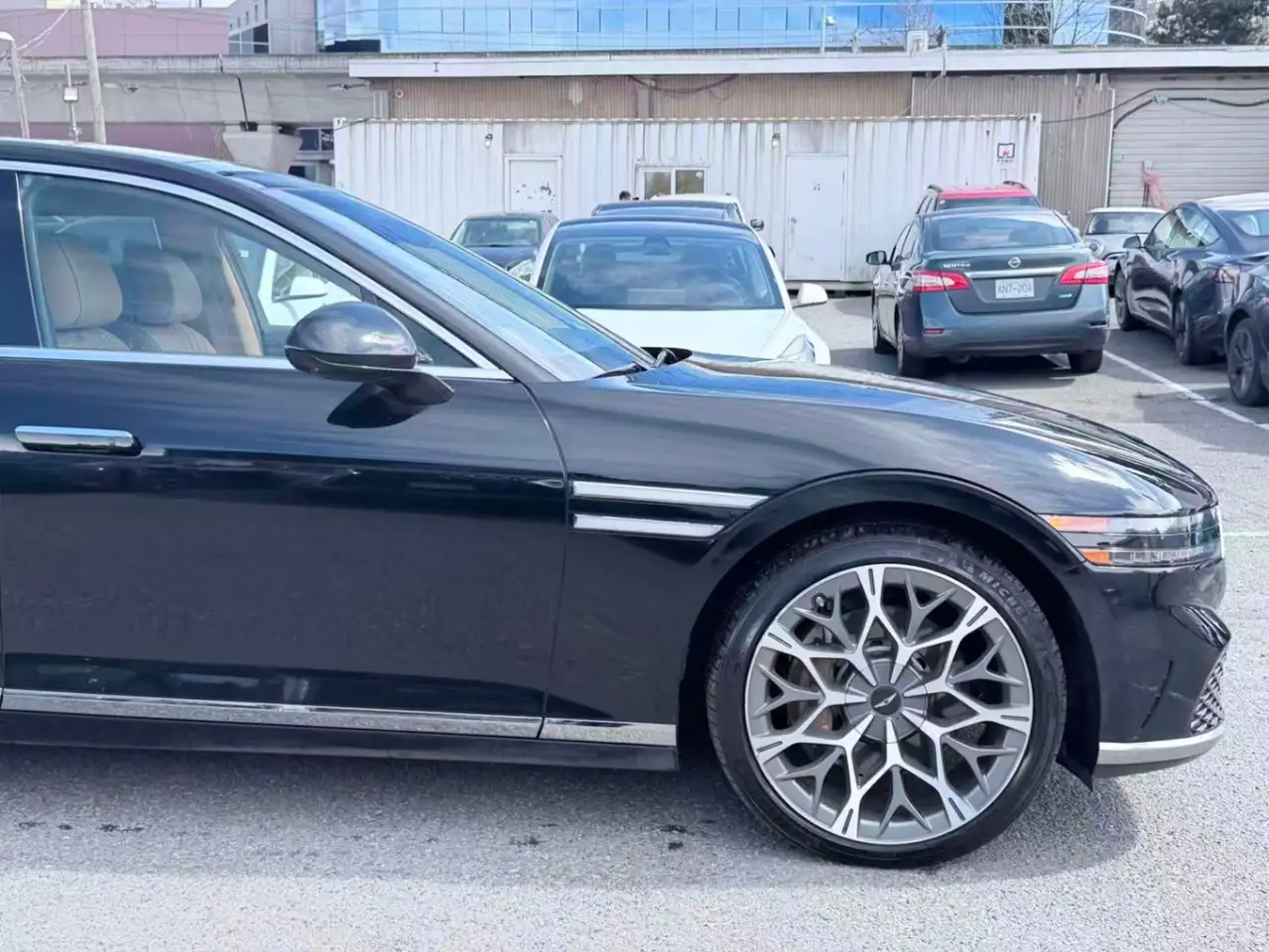 Genesis G90 снимка Genesis G90