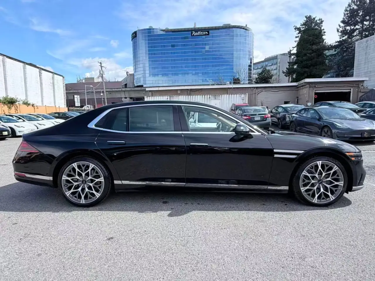 Genesis G90 снимка Genesis G90