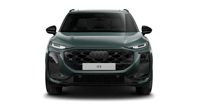 Audi Q3 view 4