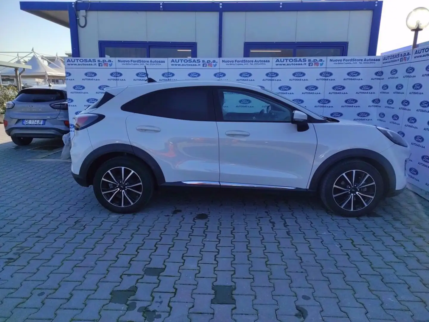 Ford Puma 1.0 EcoBoost Hybrid 125 CV S&S Titanium Bianco - 2