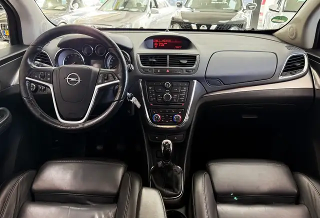 Opel Mokka view 4