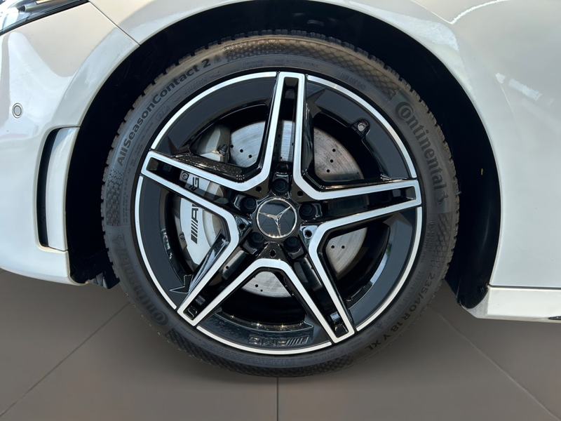 Mercedes-Benz A 35 AMG AMG A 35 4matic AMG+MBUX+Burm+Night+Fahrassist — photo 13