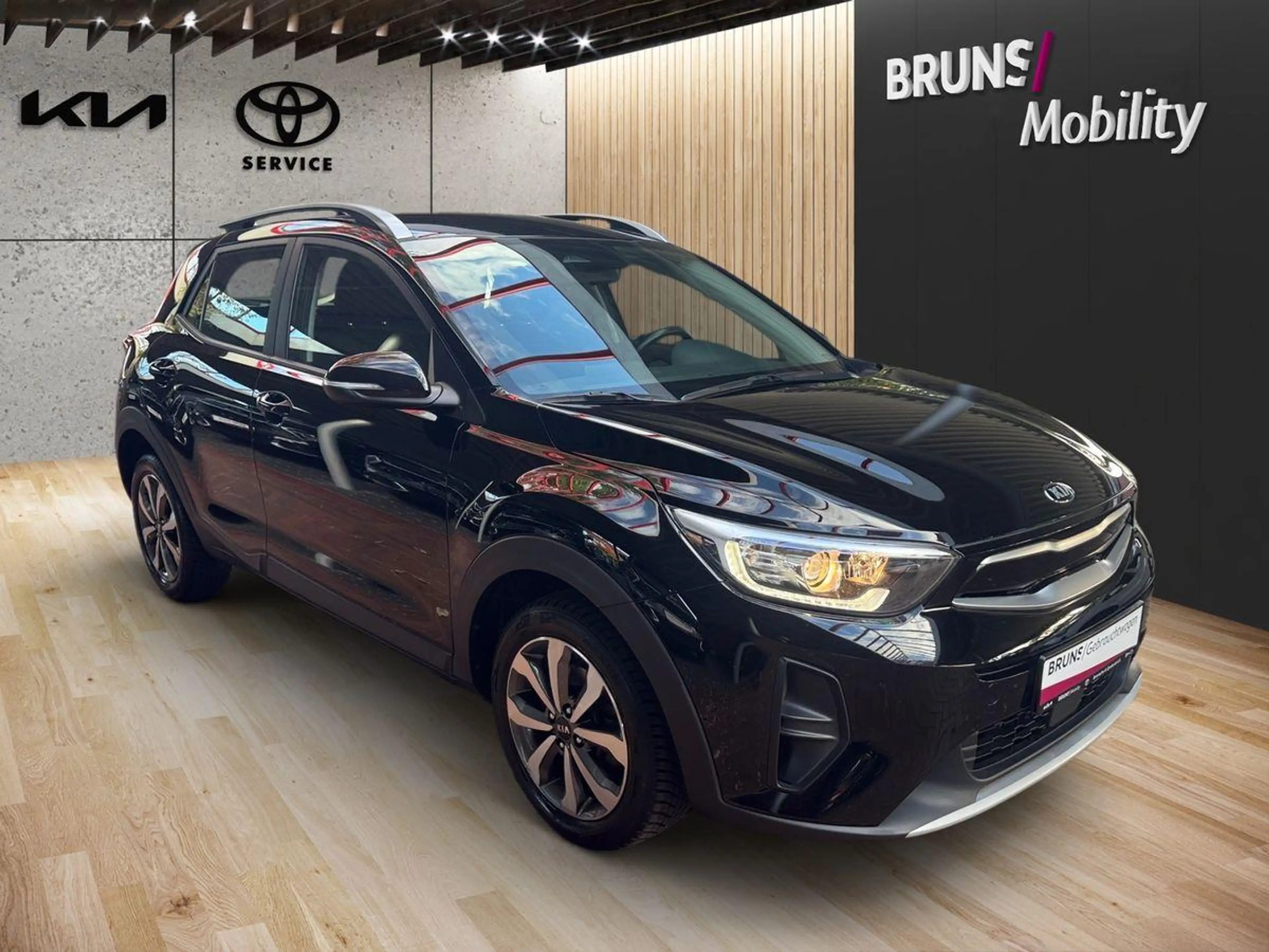 Kia Stonic Vision 1.0 TGDI — photo 3