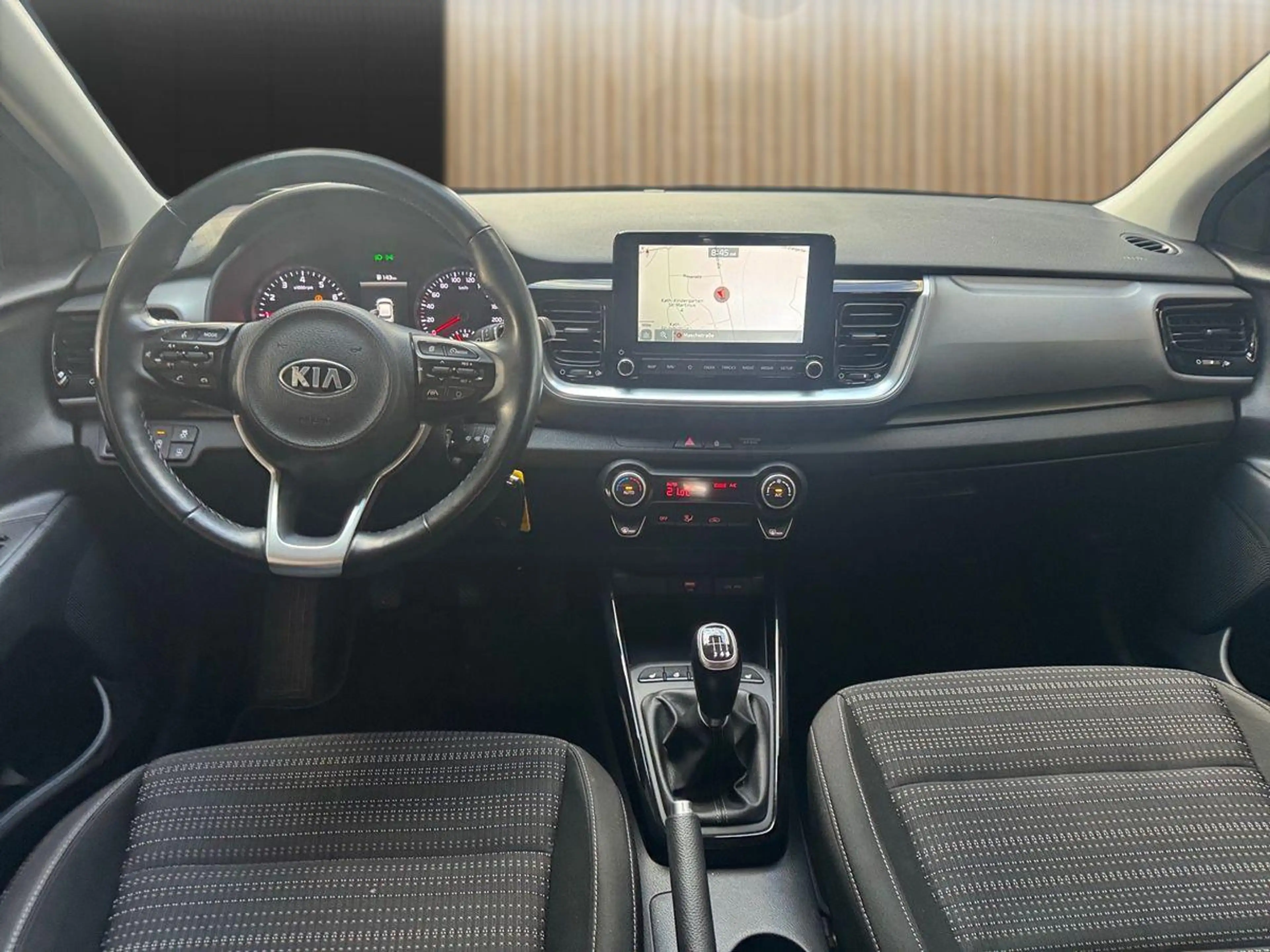 Kia Stonic Vision 1.0 TGDI — photo 11