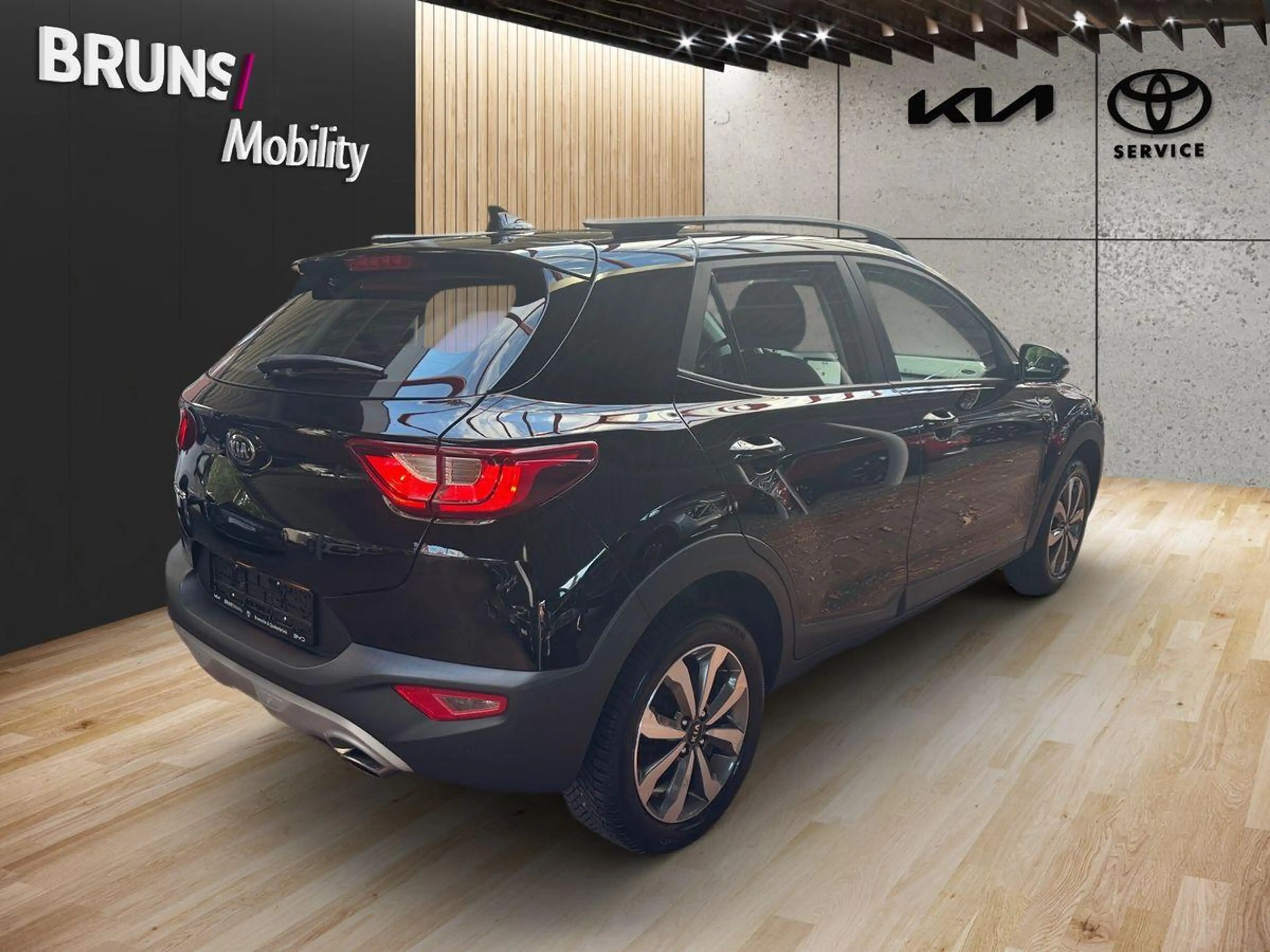 Kia Stonic Vision 1.0 TGDI — photo 4